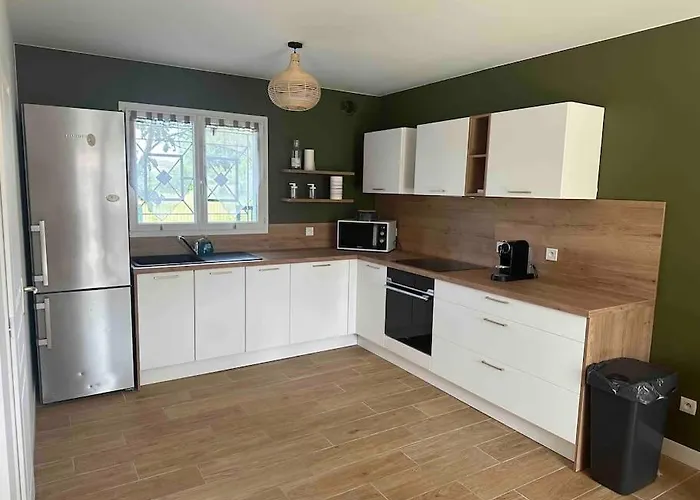 Maison 100m2 4 Avec Piscine Jardin Paysage Сasa de vacaciones *